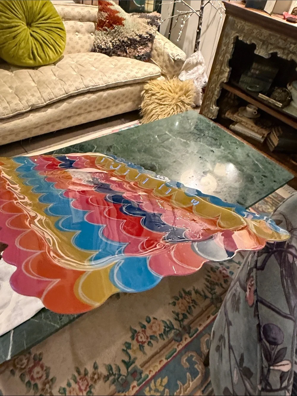 Packed Party Multicolor Scalloped Party Tray - Party Table Decor